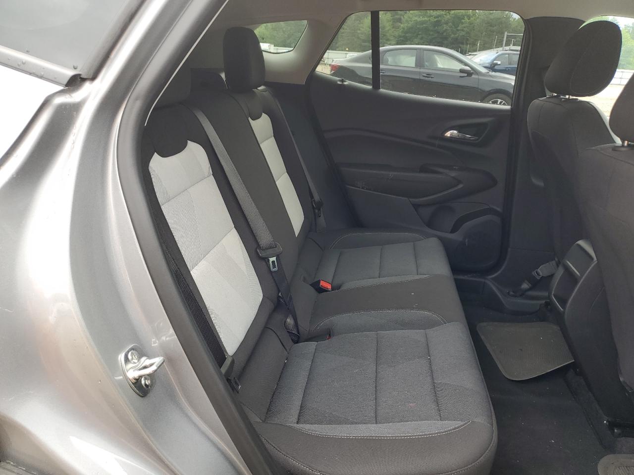 KL77LFE28RC111973 2024 Chevrolet Trax Ls