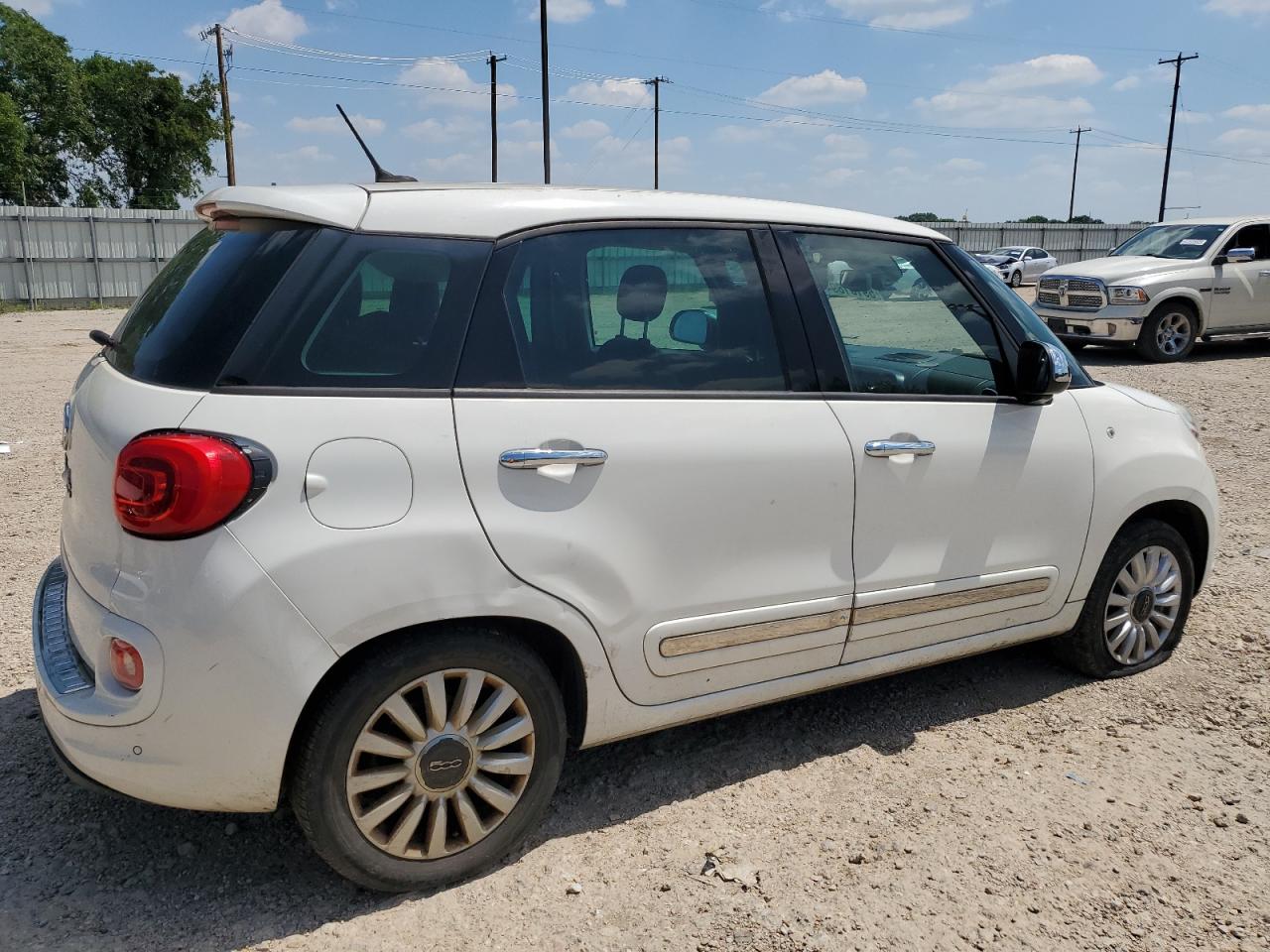 2015 Fiat 500L Lounge vin: ZFBCFACH8FZ030101