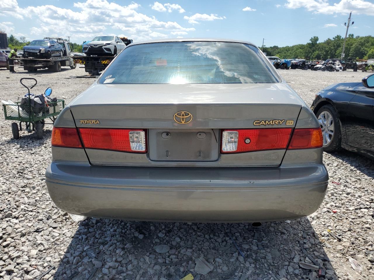 JT2BG28K3Y0431961 2000 Toyota Camry Le