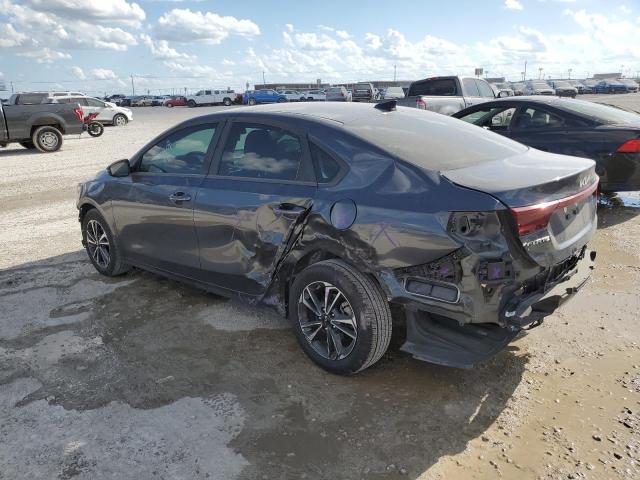 3KPF24AD6PE686964 Kia Forte LX 2