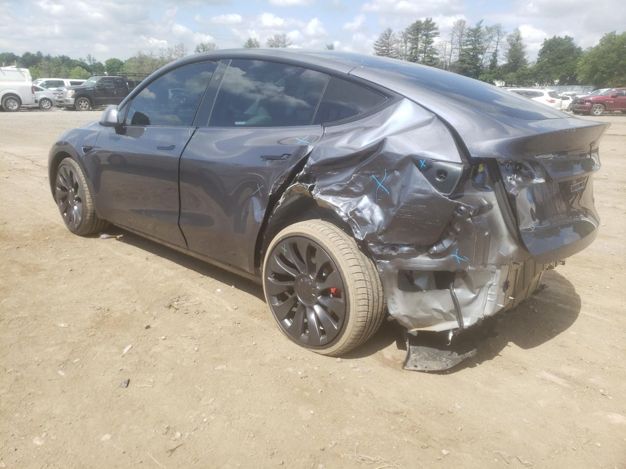 7SAYGDEF0PF968875 2023 Tesla Model Y