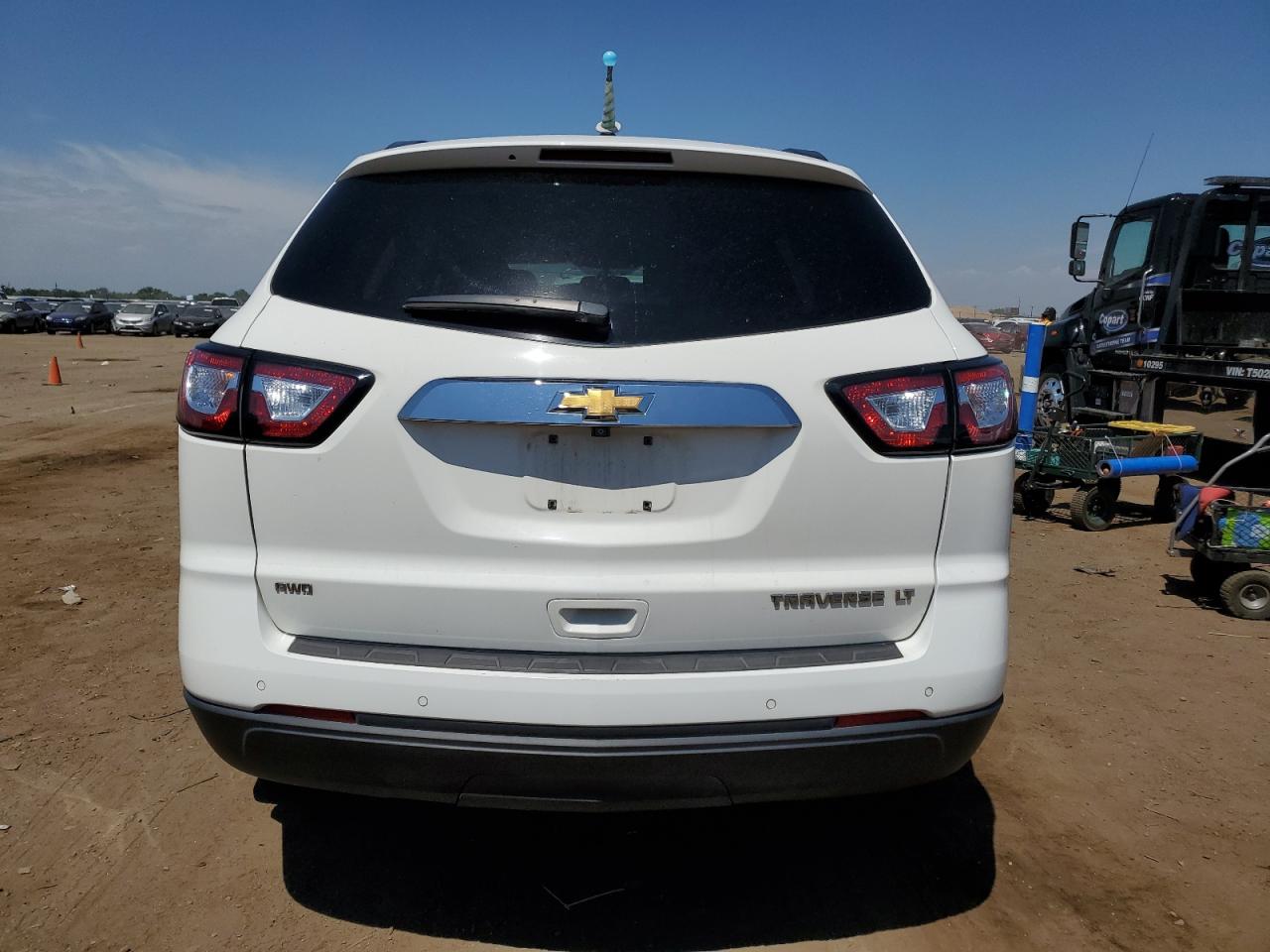 1GNKVGKD1FJ325169 2015 Chevrolet Traverse Lt