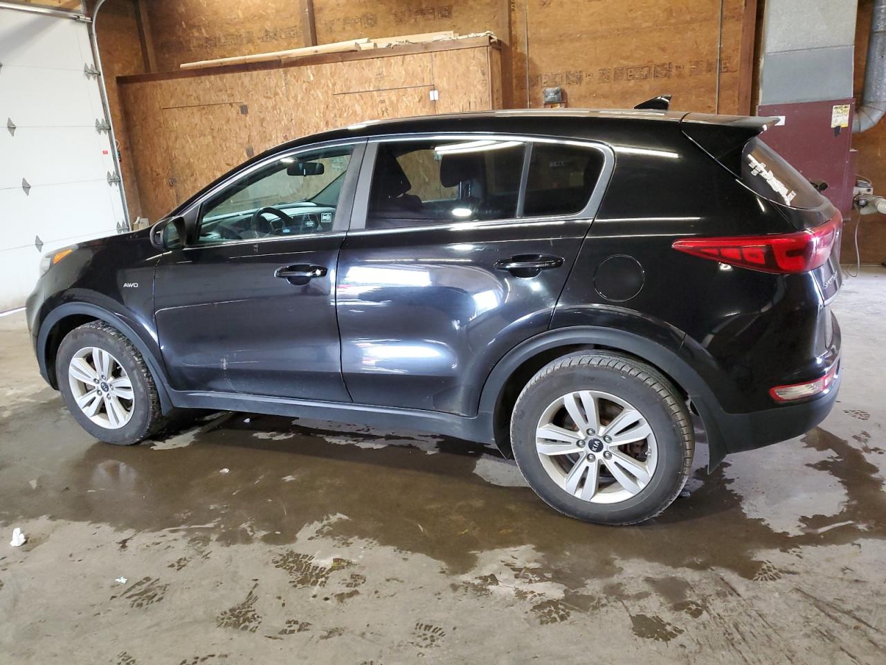 2018 Kia Sportage Lx vin: KNDPMCAC7J7353521