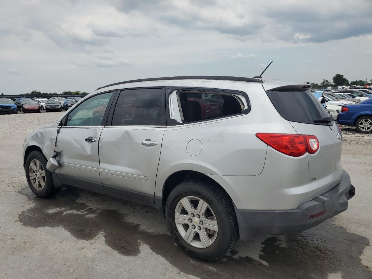 Lot #2684062989 2012 CHEVROLET TRAVERSE L