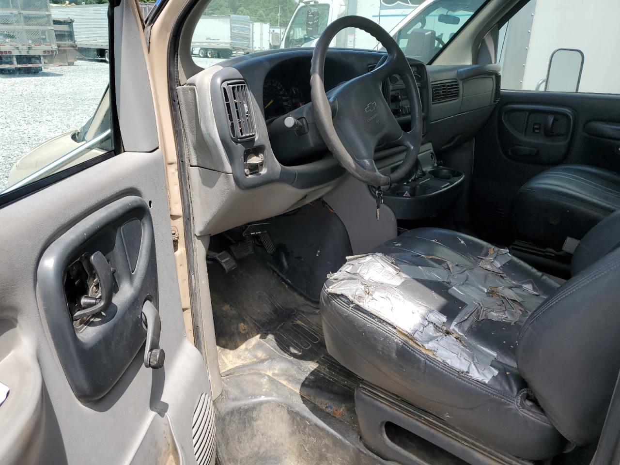 1GBHG31R7V1022130 1997 Chevrolet Express G3500