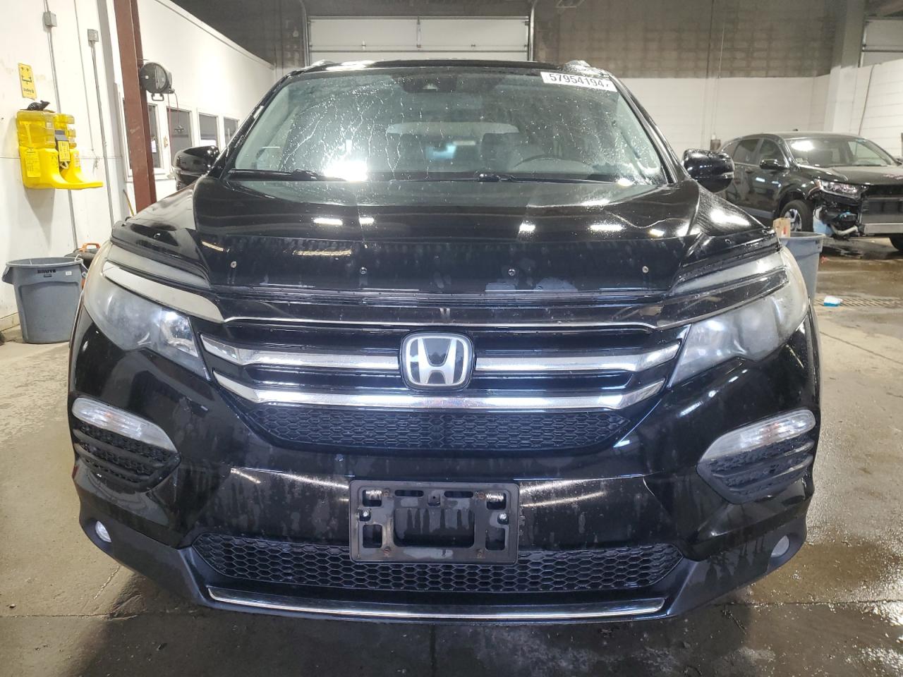 5FNYF6H96GB008266 2016 Honda Pilot Touring