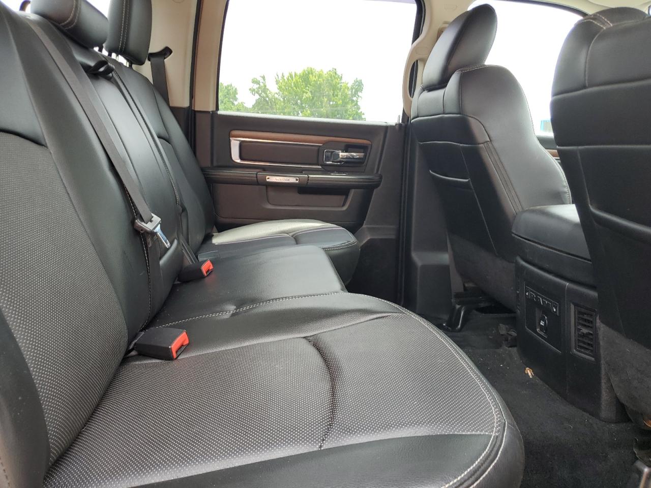 1C6RR7VT7ES150537 2014 Ram 1500 Laramie