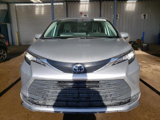 5TDKRKEC7NS110111 Toyota All Models SIENNA LE 5