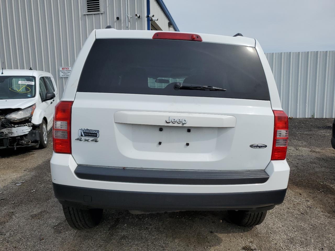 1C4NJRFB0FD114081 2015 Jeep Patriot Latitude