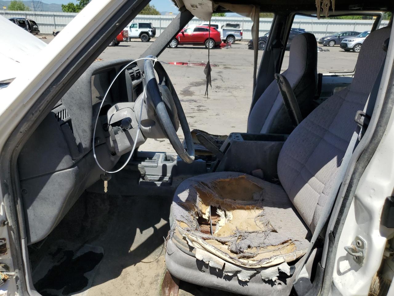 1J4FF68S8XL638534 1999 Jeep Cherokee Sport