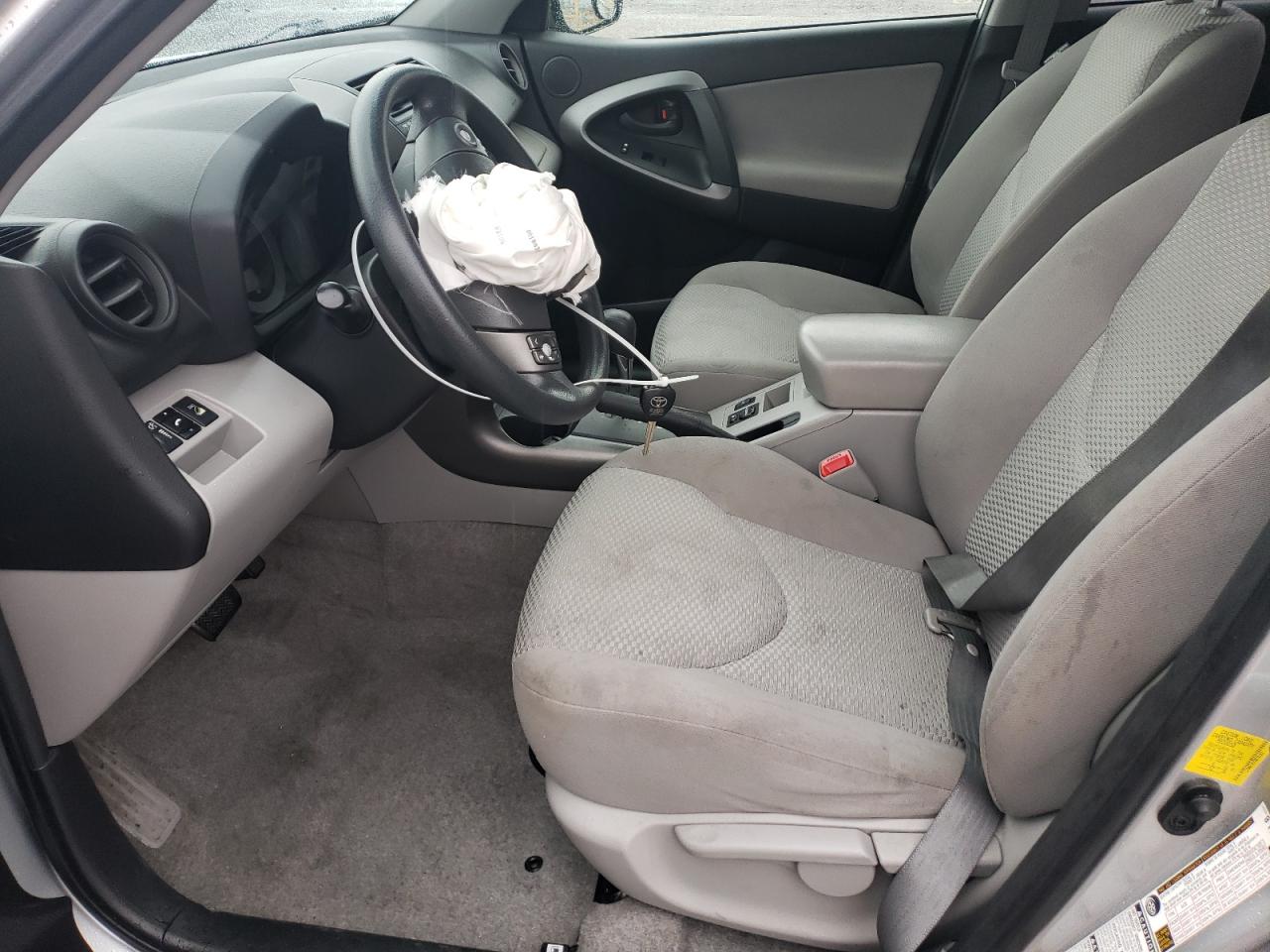 JTMBK4DV3B5103368 2011 Toyota Rav4