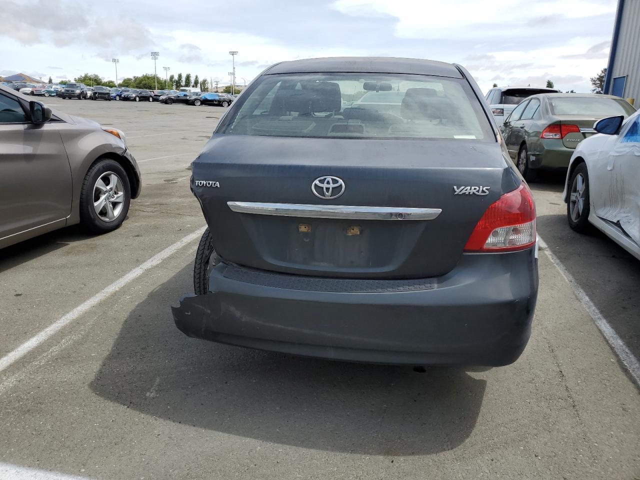 JTDBT923381275993 2008 Toyota Yaris