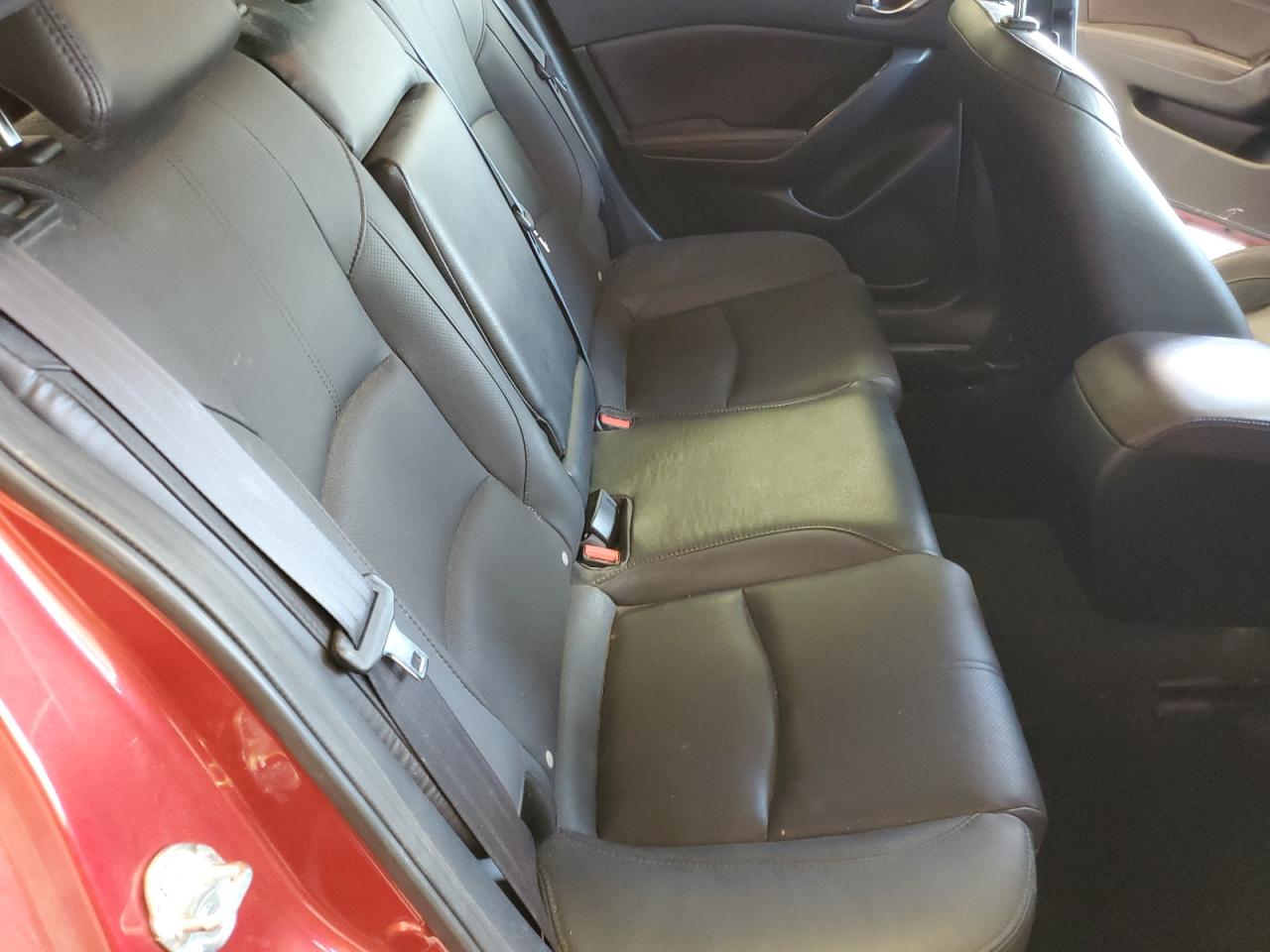 3MZBN1M34JM193107 2018 Mazda 3 Grand Touring