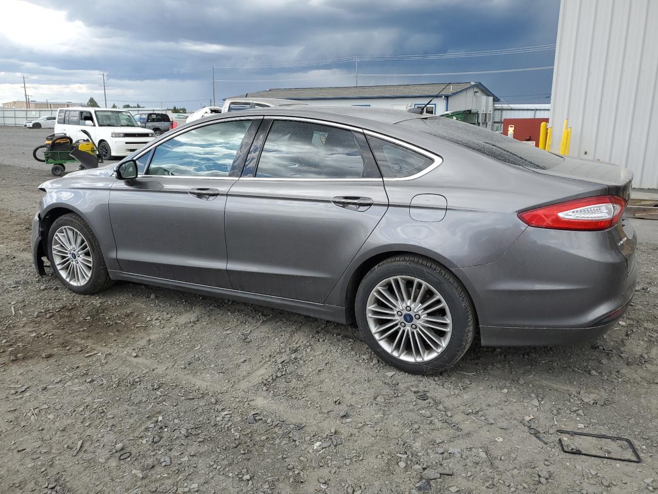 3FA6P0HDXER195728 2014 Ford Fusion Se