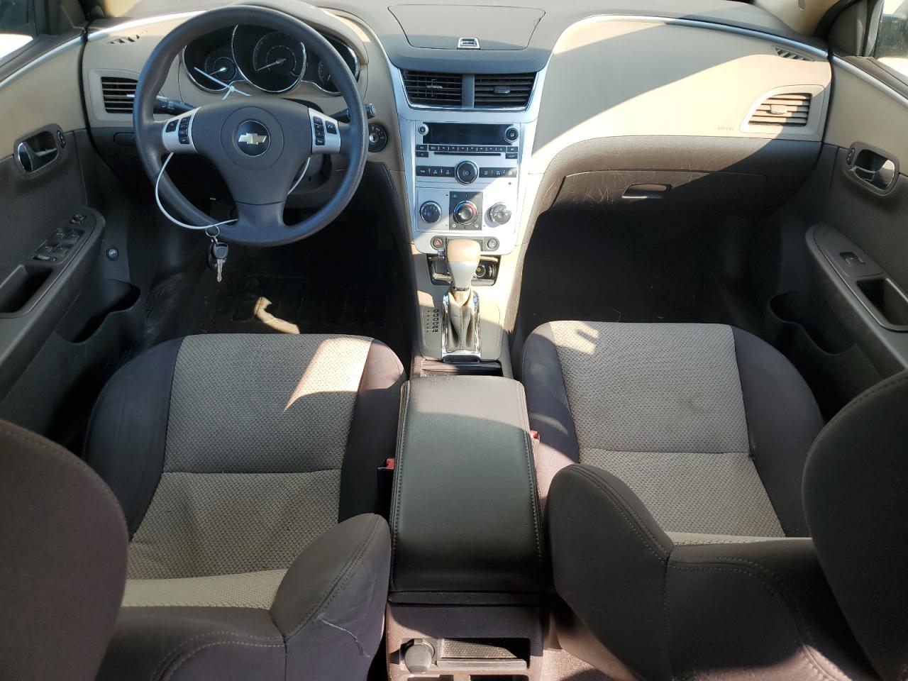 1G1ZB5EB4AF111716 2010 Chevrolet Malibu Ls