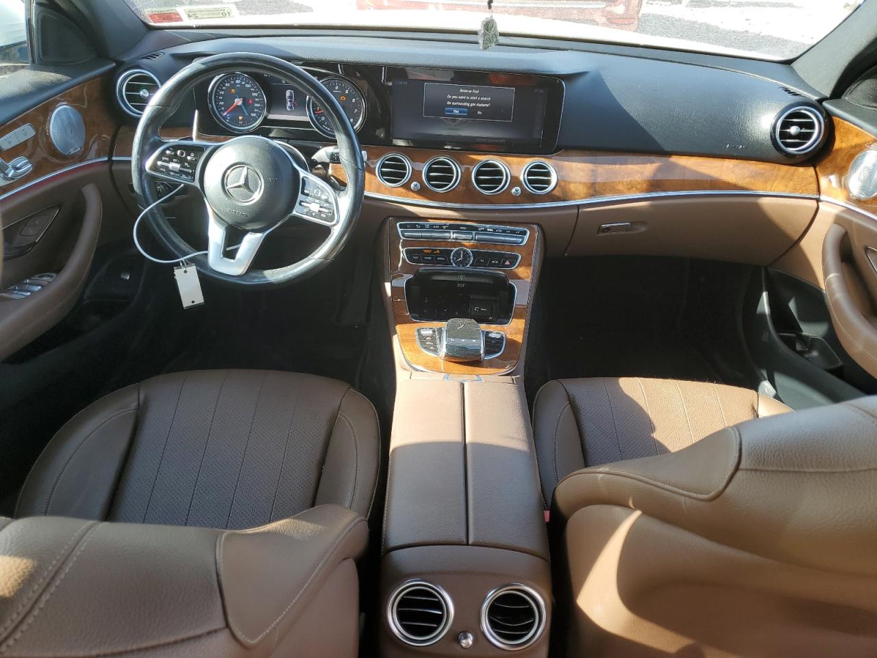 WDDZF4KB9KA531602 2019 Mercedes-Benz E 300 4Matic