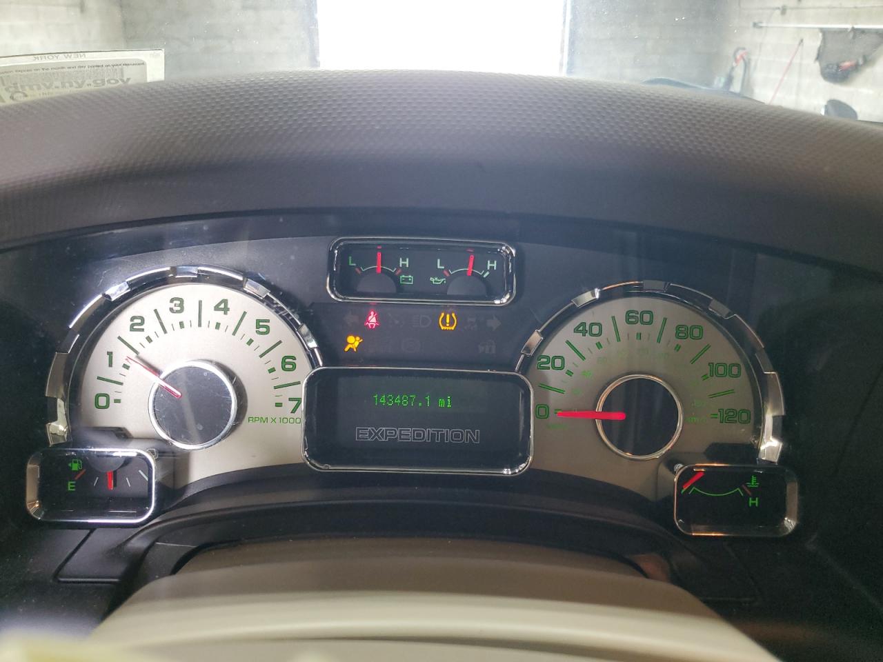 1FMJU1J57BEF40682 2011 Ford Expedition Xlt