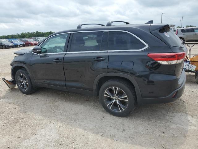 VIN 5TDBZRFH0KS989319 2019 Toyota Highlander, LE no.2