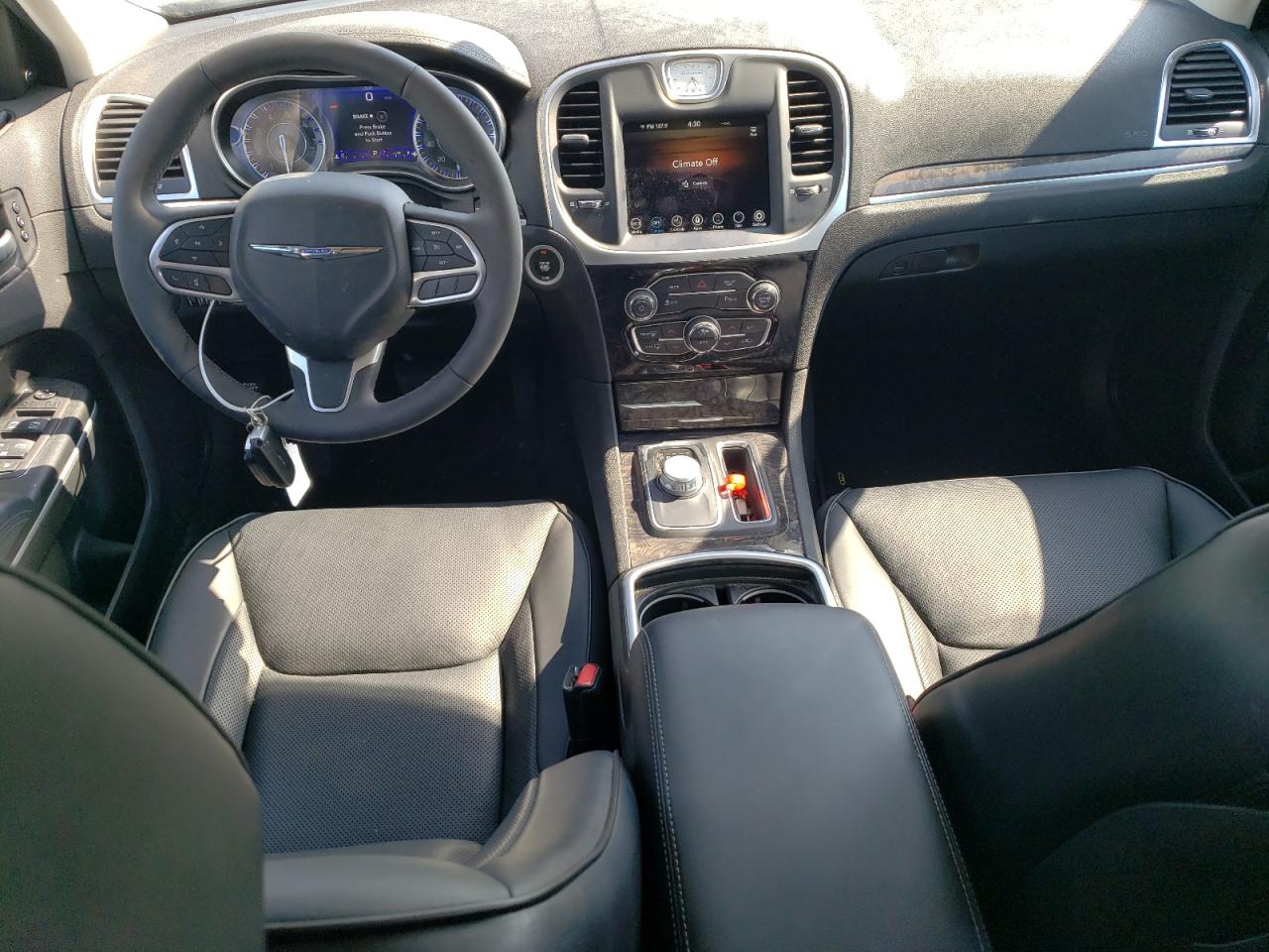 2C3CCADG6PH556163 2023 Chrysler 300 Touring L