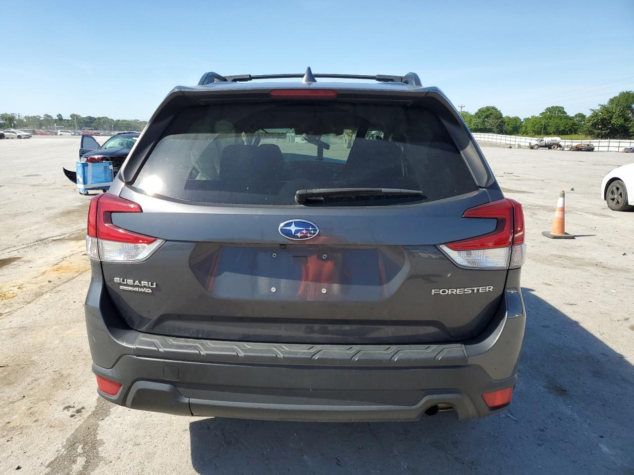 JF2SKAJC8LH514087 2020 Subaru Forester Premium