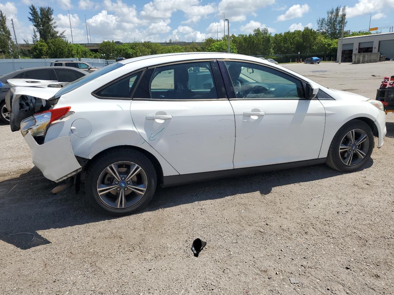 1FAHP3F29CL189118 2012 Ford Focus Se