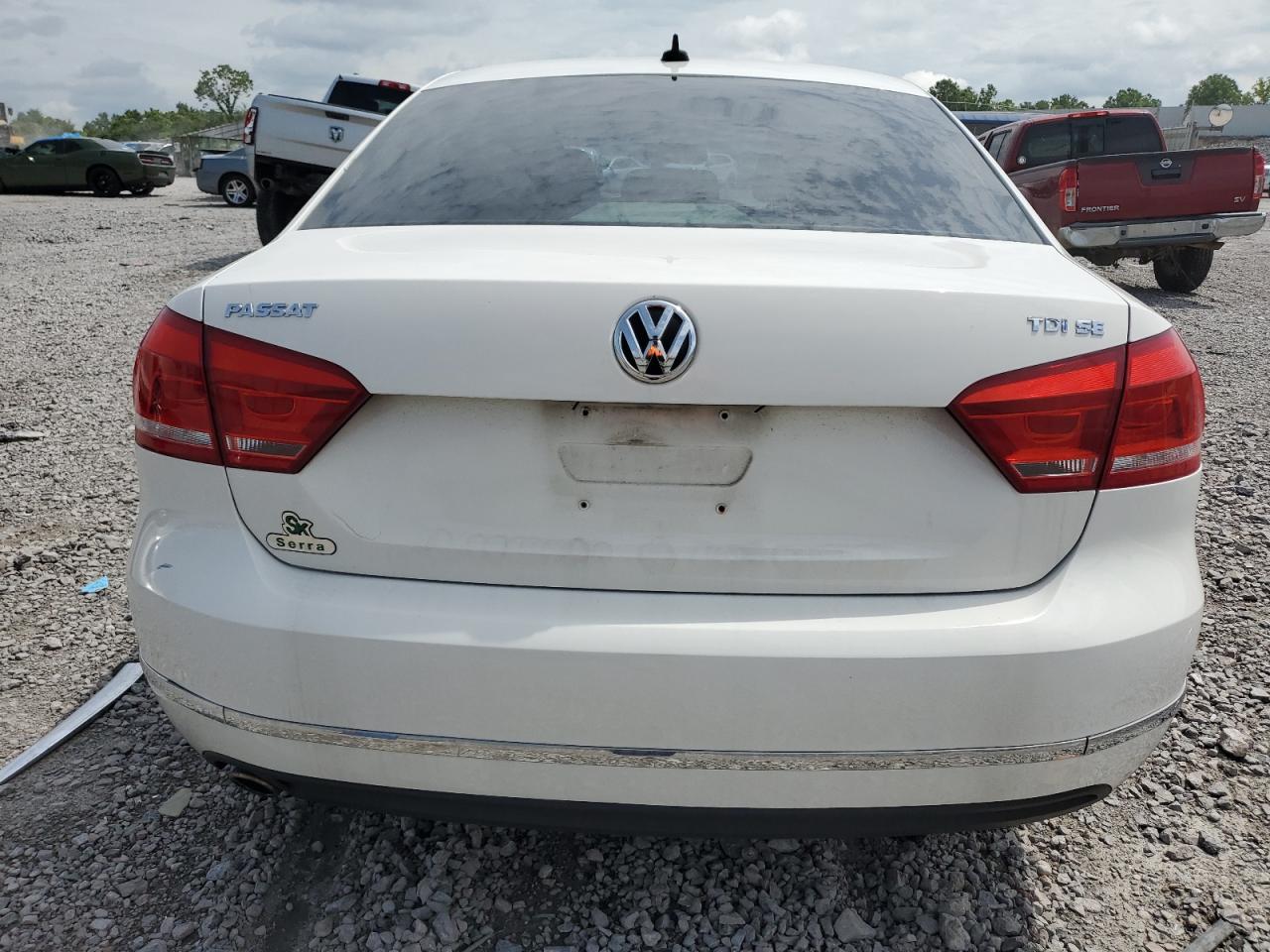 1VWBN7A37DC113568 2013 Volkswagen Passat Se