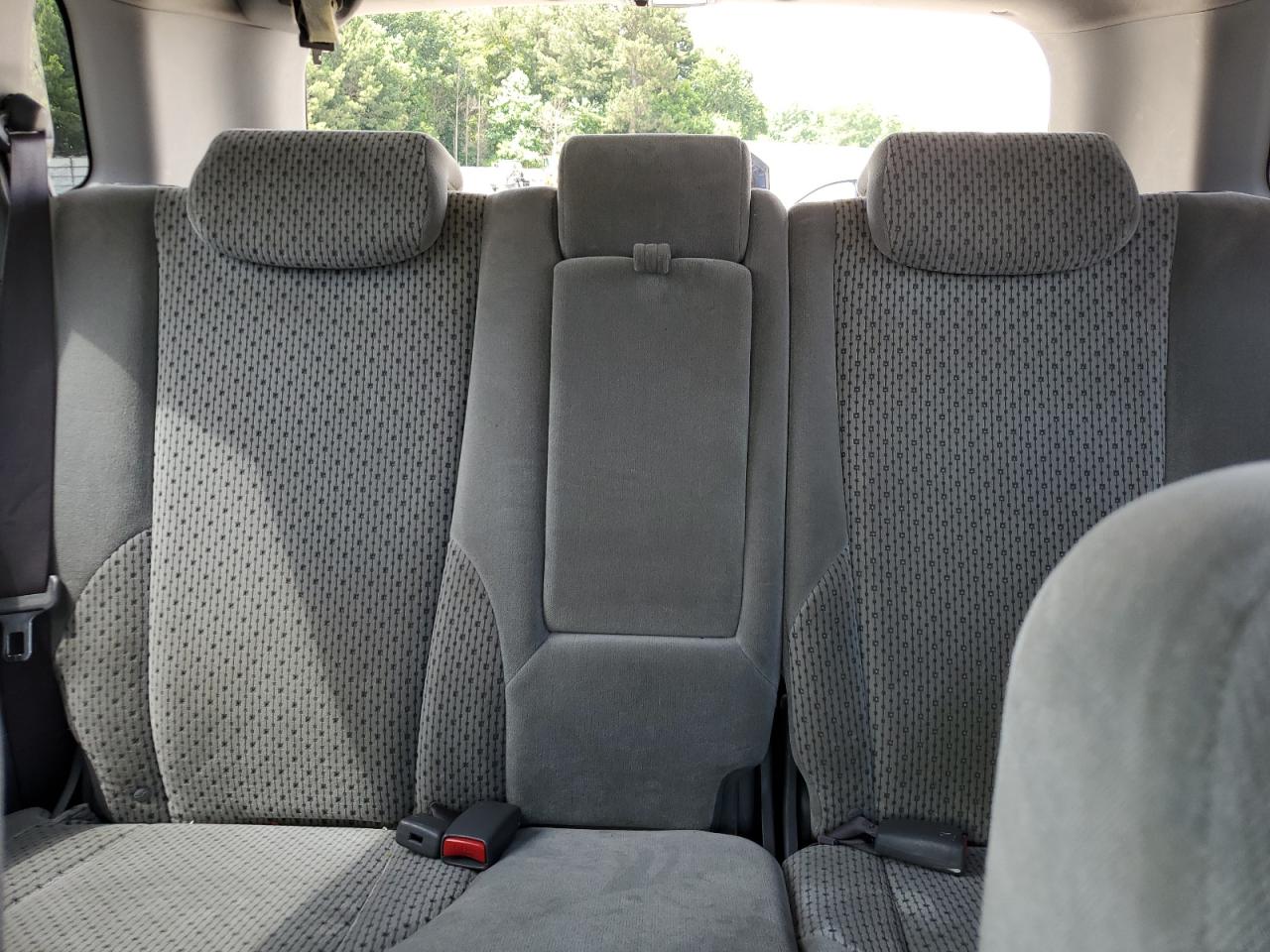 KM8JN12D55U153447 2005 Hyundai Tucson Gls