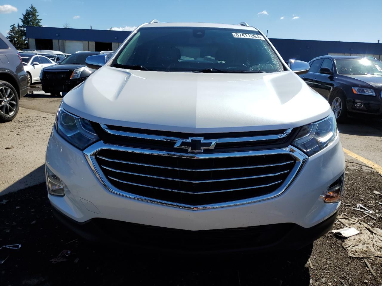 2GNAXWEX8J6160426 2018 Chevrolet Equinox Premier