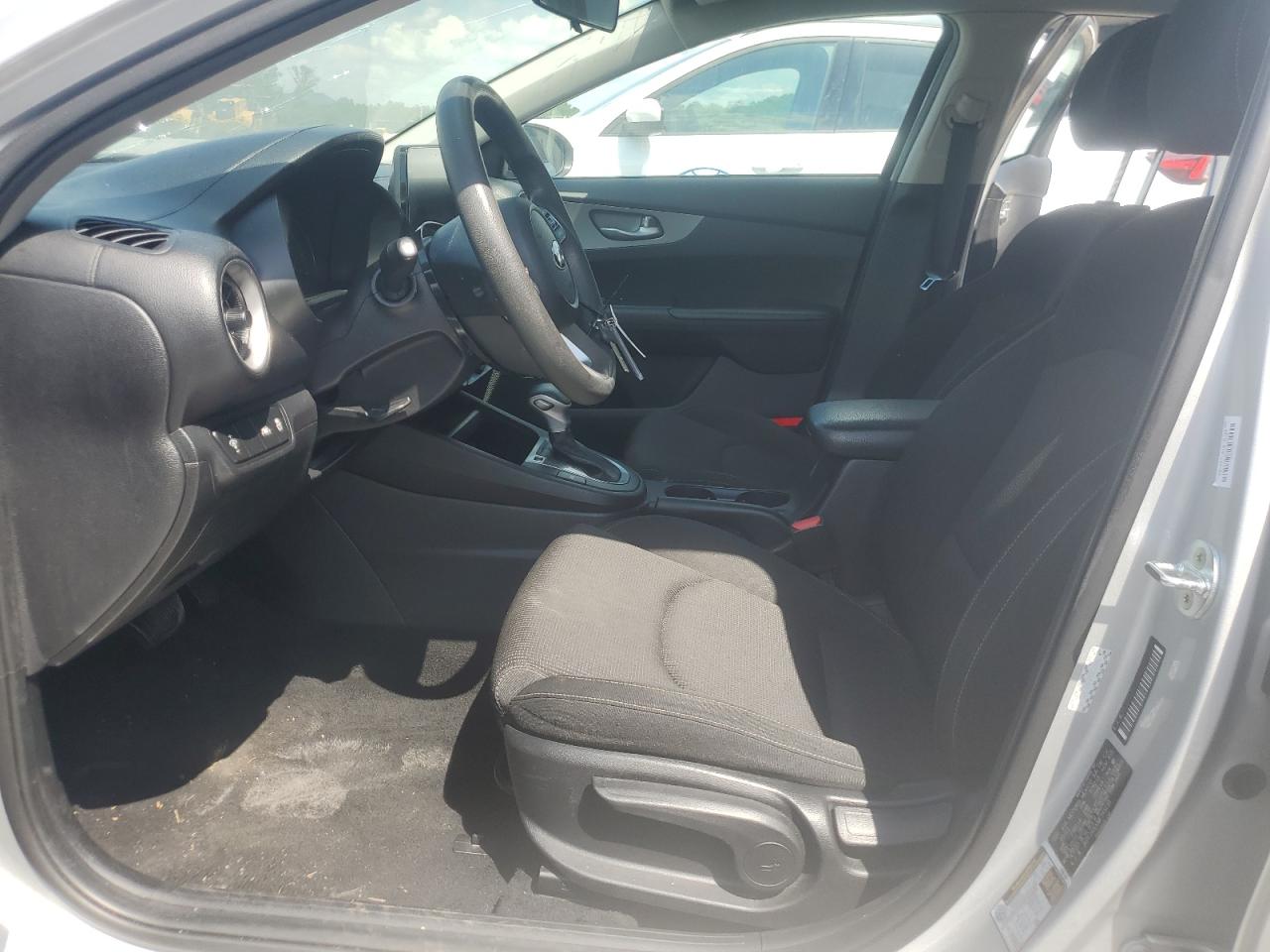 3KPF24AD0ME345698 2021 Kia Forte Fe