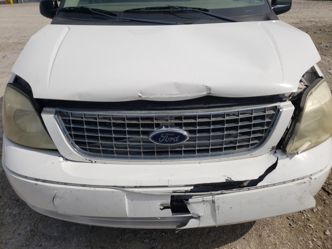 2FMZA522X5BA28146 2005 Ford Freestar Sel