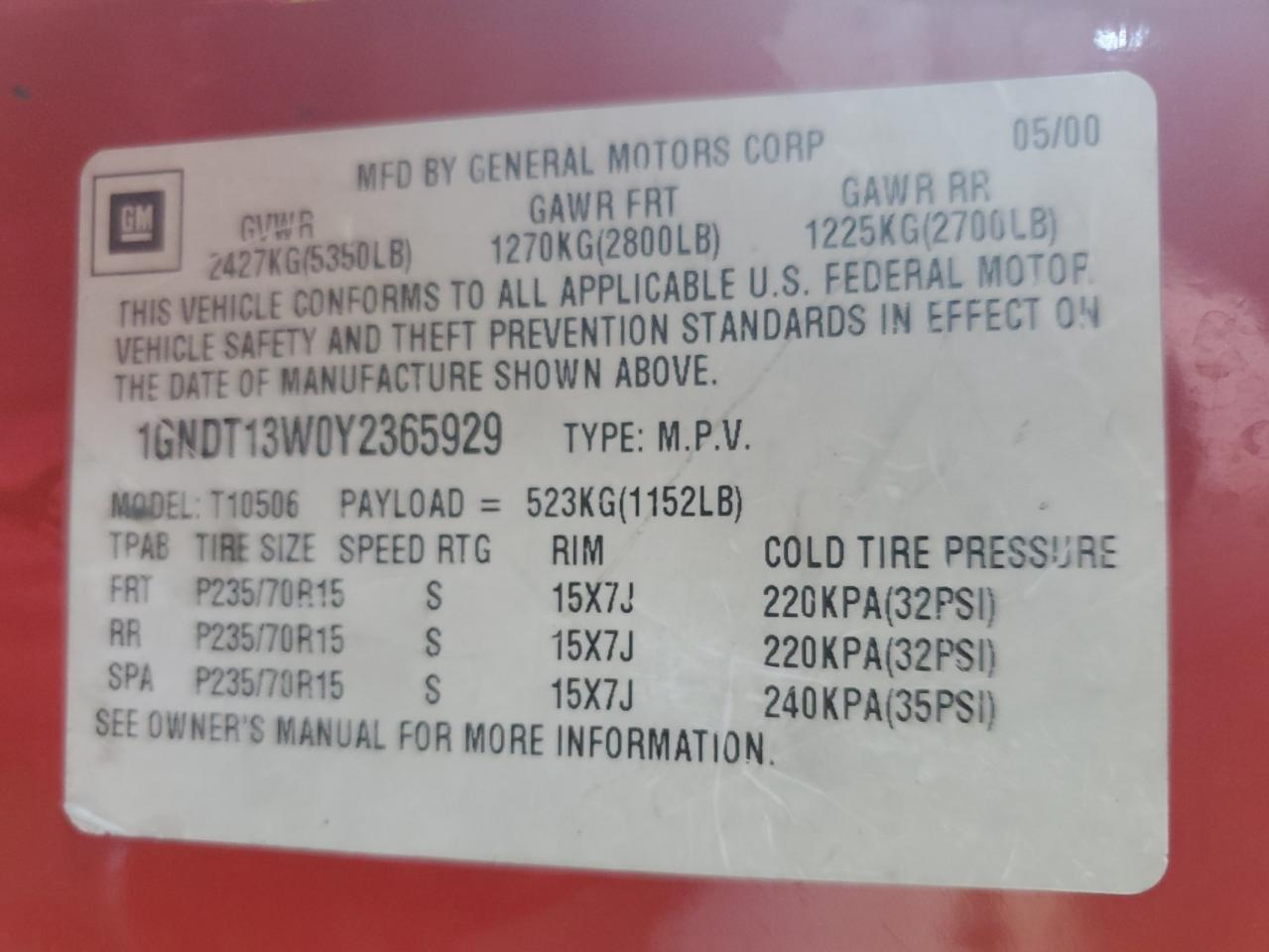 1GNDT13W0Y2365929 2000 Chevrolet Blazer