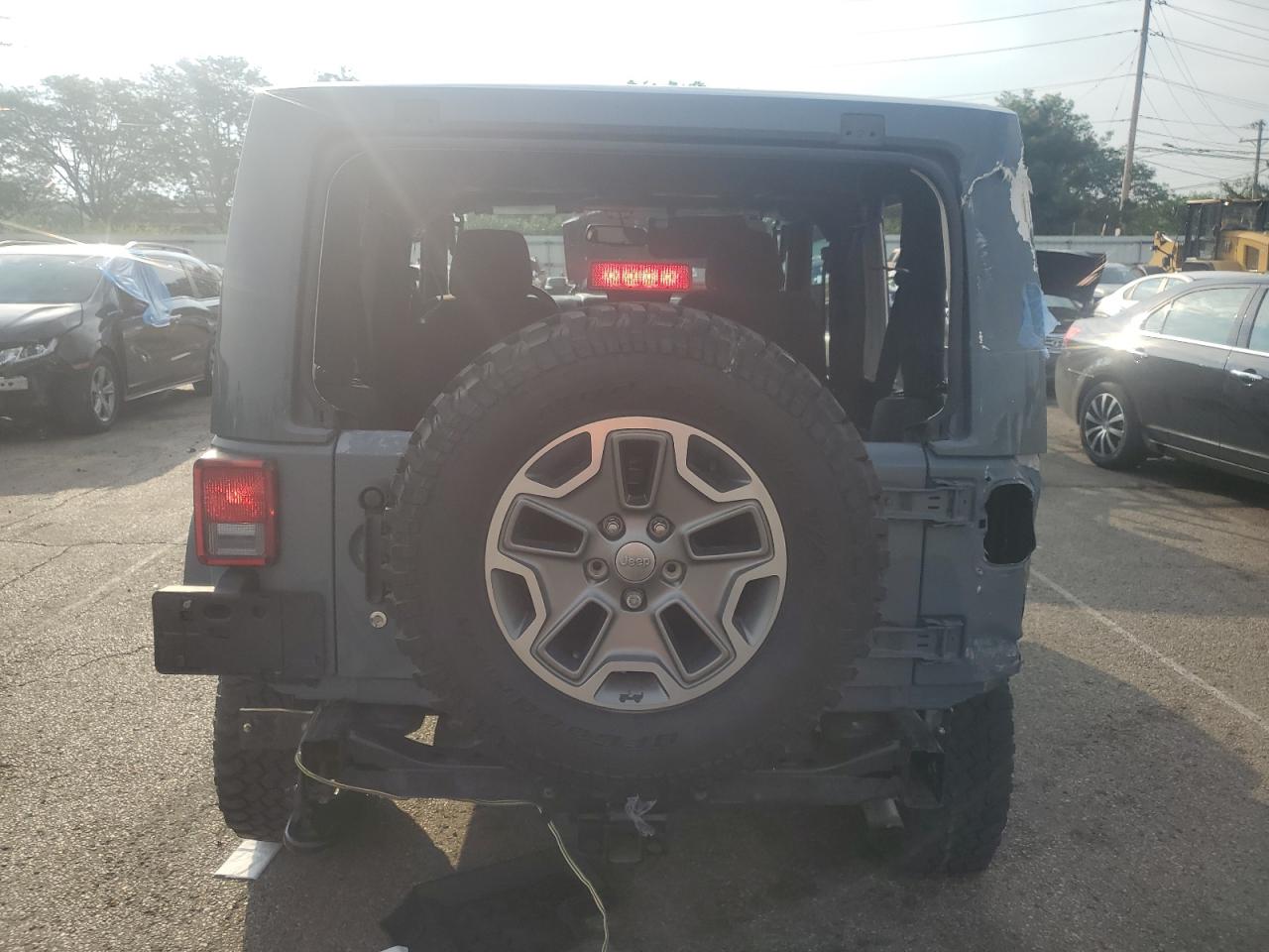 1C4BJWCG1FL561431 2015 Jeep Wrangler Rubicon