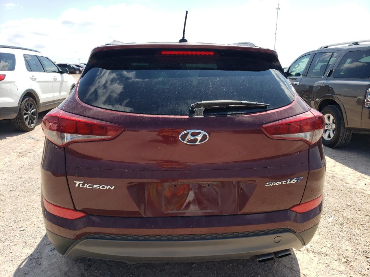 KM8J33A20GU138276 2016 Hyundai Tucson Limited