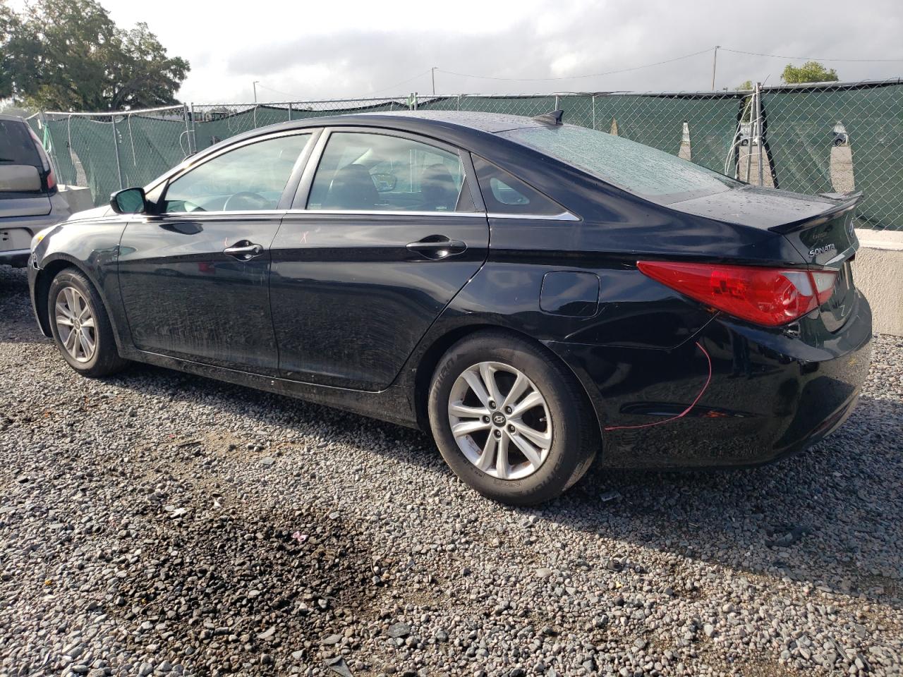 5NPEB4AC4DH778777 2013 Hyundai Sonata Gls