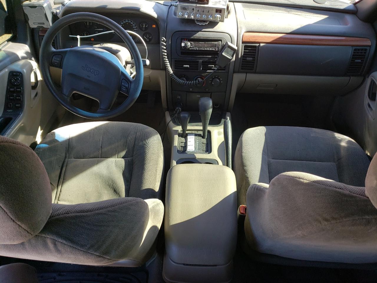 1J4GW58N7XC741114 1999 Jeep Grand Cherokee Laredo