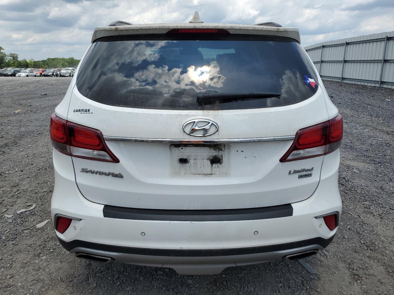 KM8SR4HF4HU187595 2017 Hyundai Santa Fe Se Ultimate