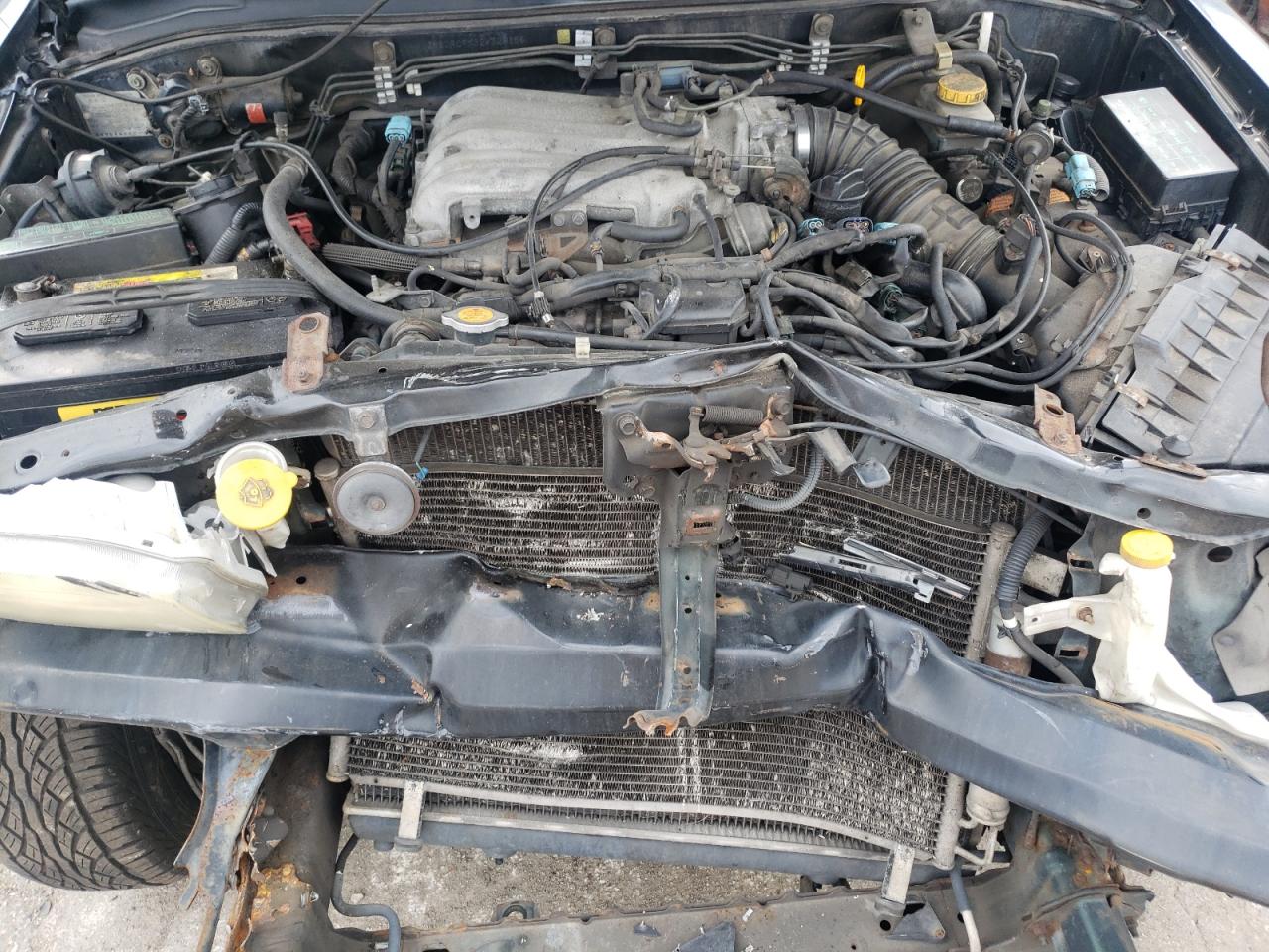 JN8DR09Y32W728156 2002 Nissan Pathfinder Le