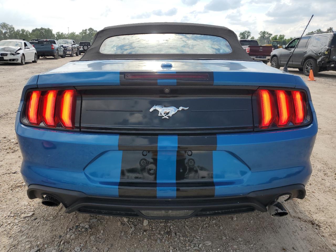 1FATP8UH4L5191457 2020 Ford Mustang