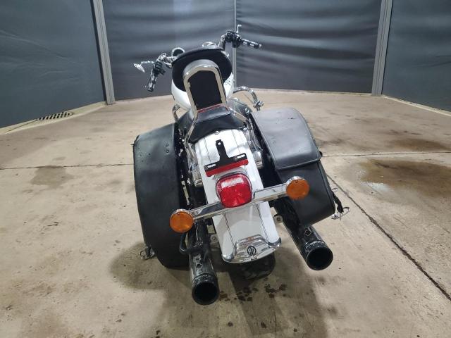 2013 HARLEY-DAVIDSON FLHRC ROAD 1HD1FRM10DB692389