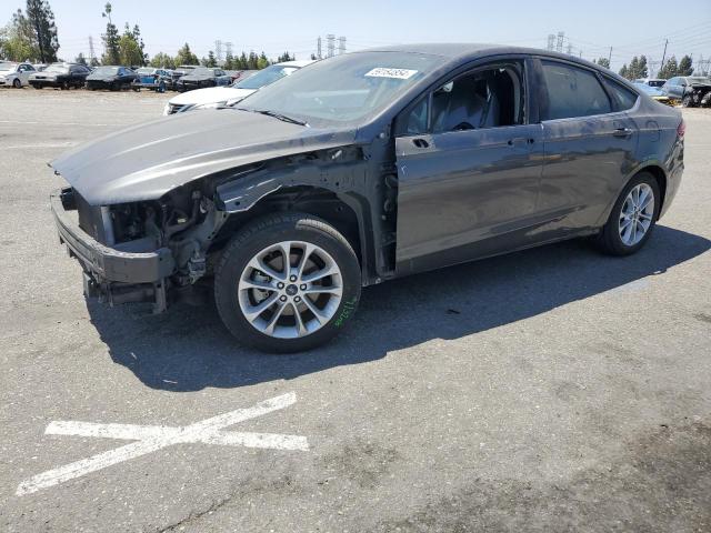 VIN 3FA6P0HD6KR251854 2019 Ford Fusion, SE no.1