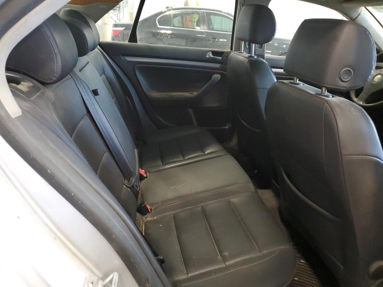 3VWSF71K86M684086 2006 Volkswagen Jetta 2.5 Option Package 1