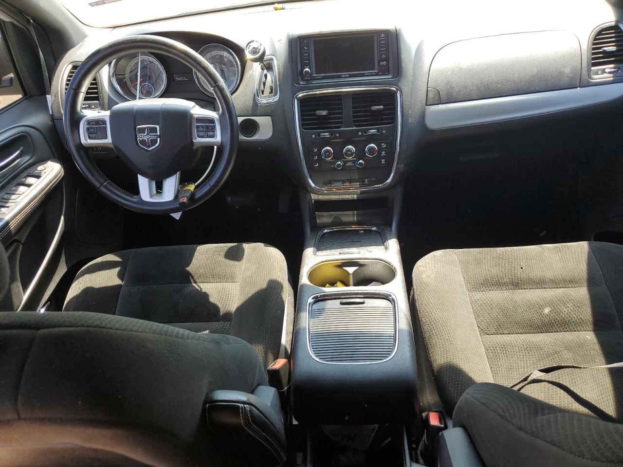 2C4RDGCG3GR137138 2016 Dodge Grand Caravan Sxt