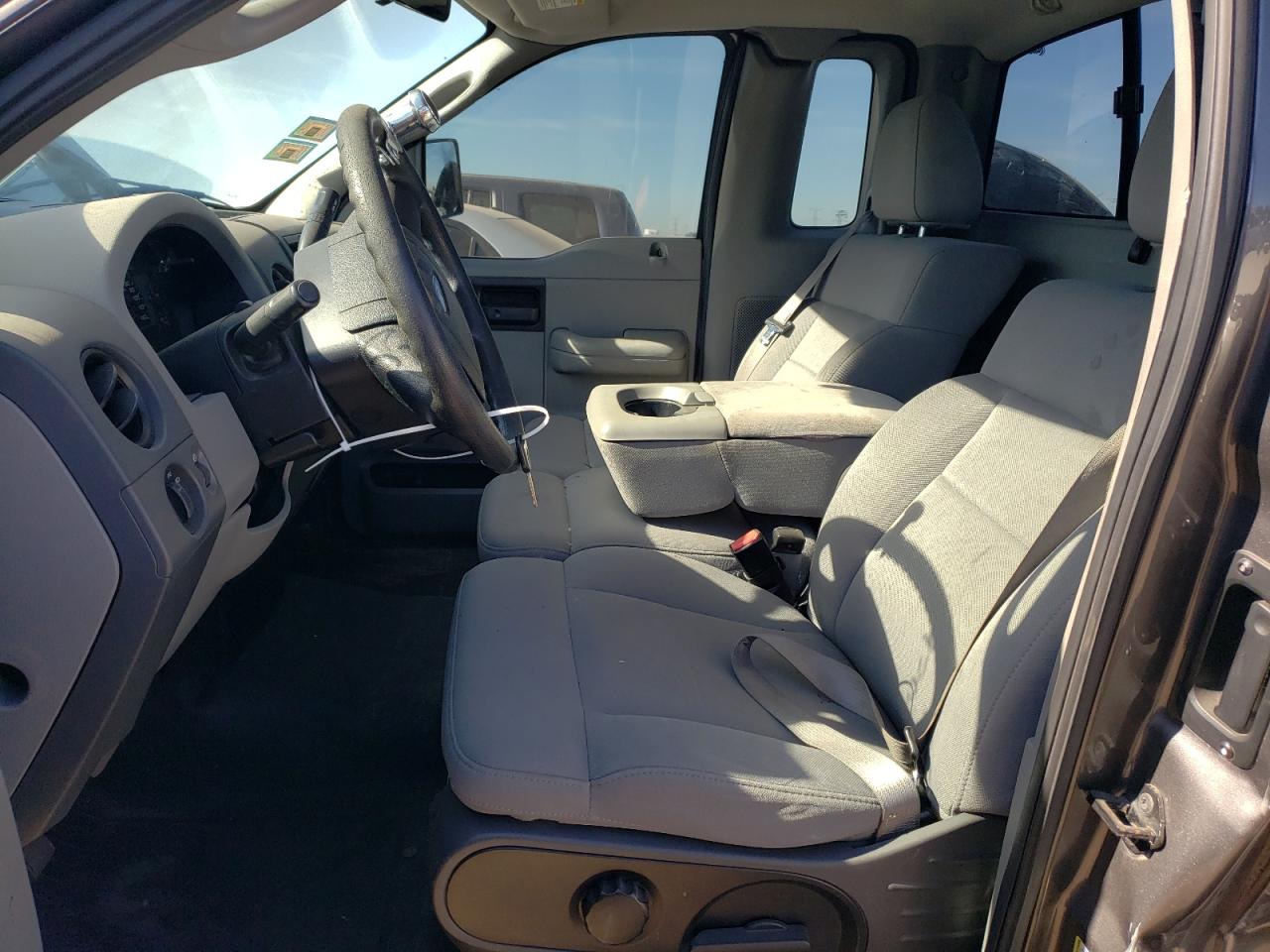 1FTRF12226NA73716 2006 Ford F150