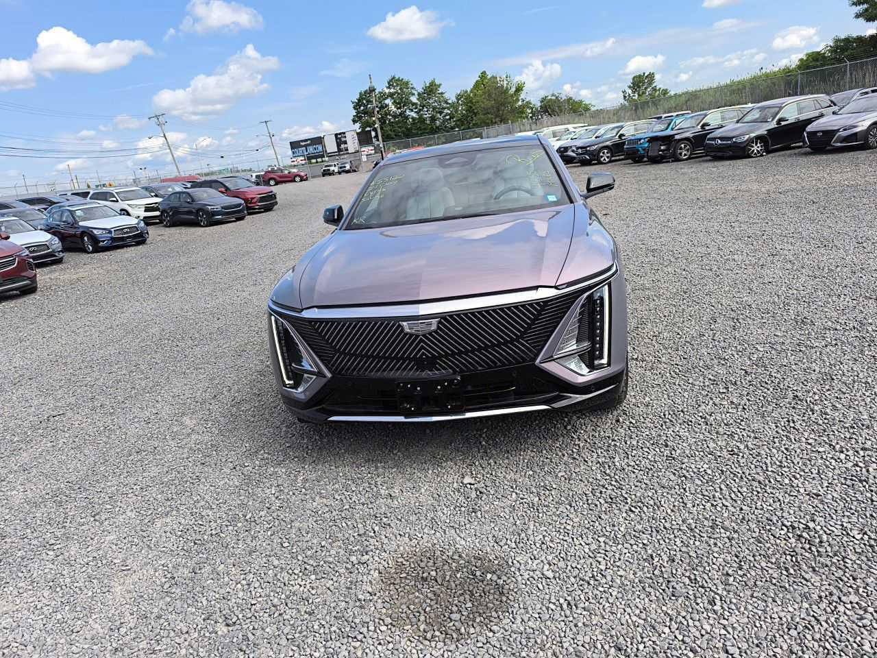 2024 Cadillac Lyriq Luxury vin: 1GYKPRRL9RZ123353