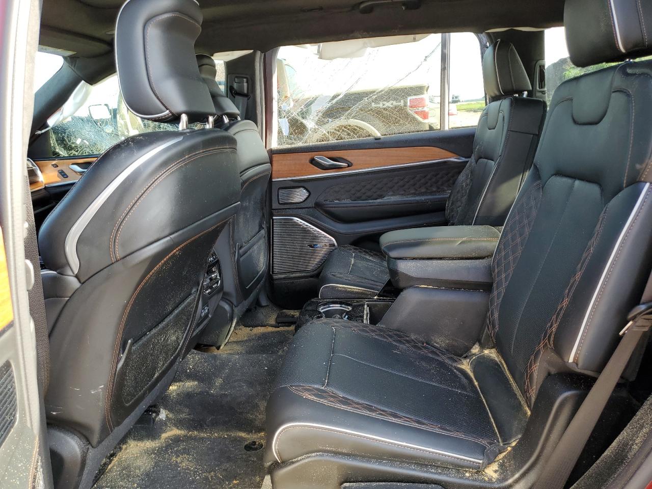 1C4RJKET4N8503543 2022 Jeep Grand Cherokee L Summit