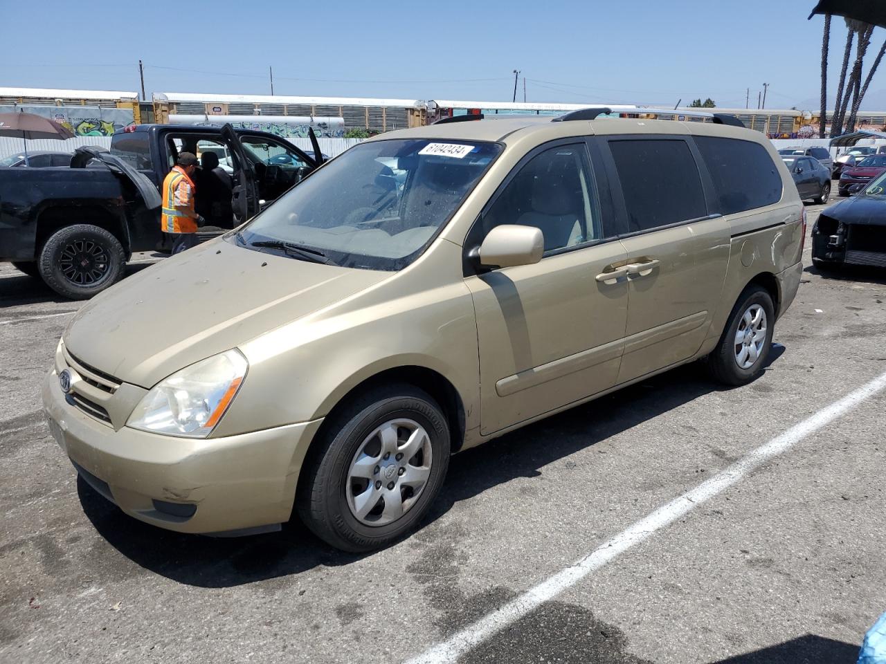 Lot #2818550332 2010 KIA SEDONA LX