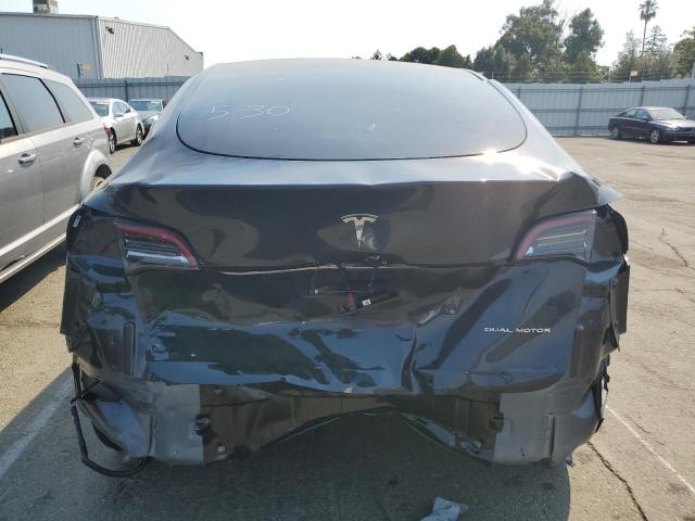 2024 Tesla Model Y VIN: 7SAYGDEE2RF007771 Lot: 59957754