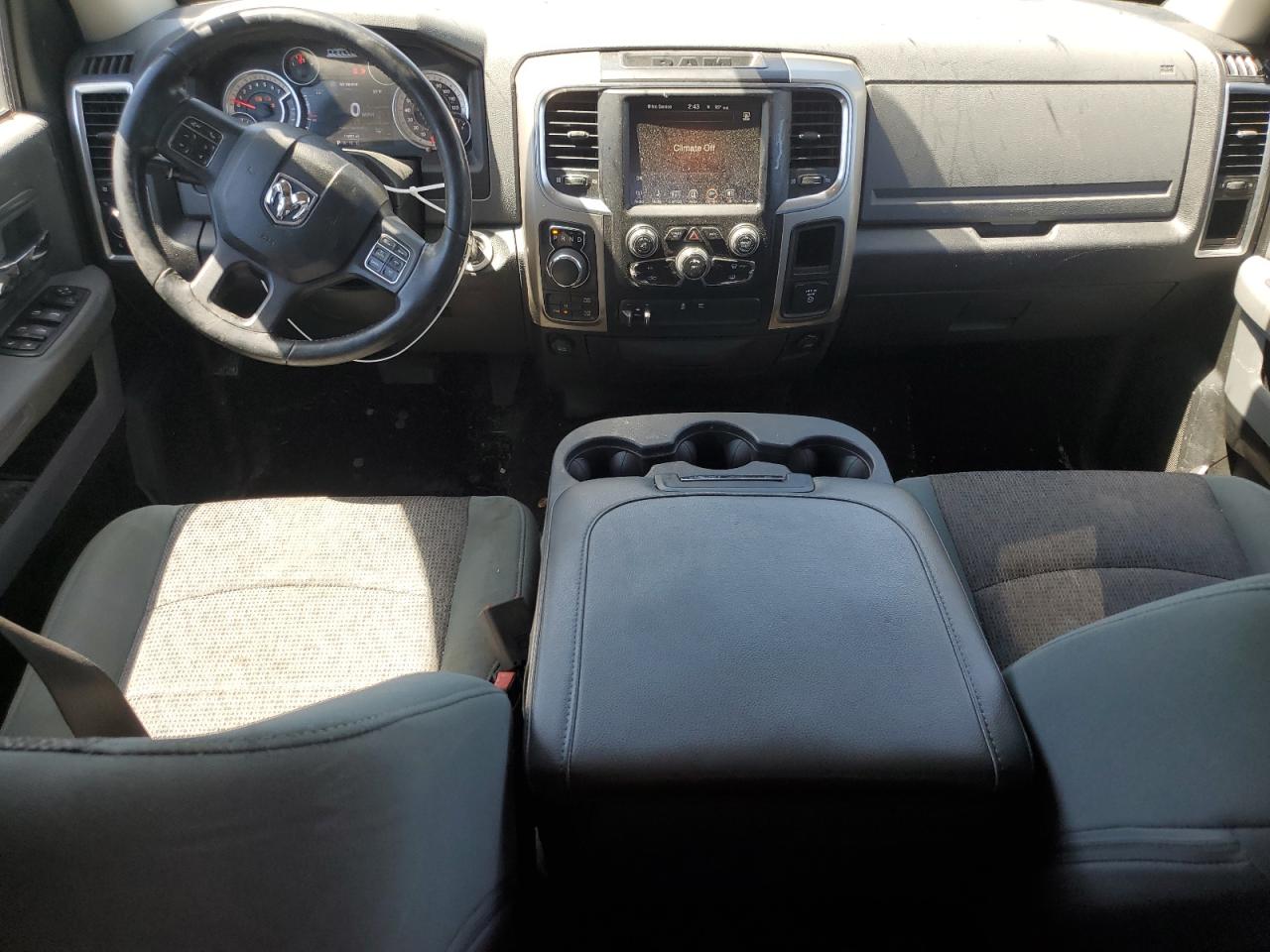 1C6RR7LT3FS628571 2015 Ram 1500 Slt