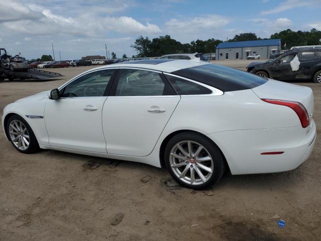 VIN SAJWA1CZ9F8V82974 2015 Jaguar XJ no.2