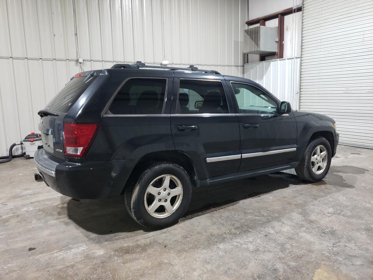 1J4HR58N75C631236 2005 Jeep Grand Cherokee Limited